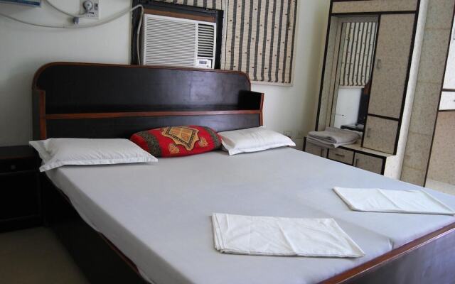Sai Home Stay Bed and Breakfast