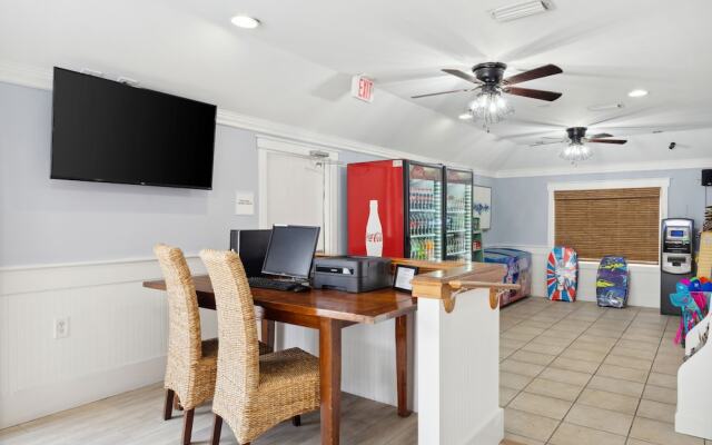 Seahaven Beach Hotel