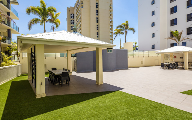 Jack & Newell Holiday Apartments