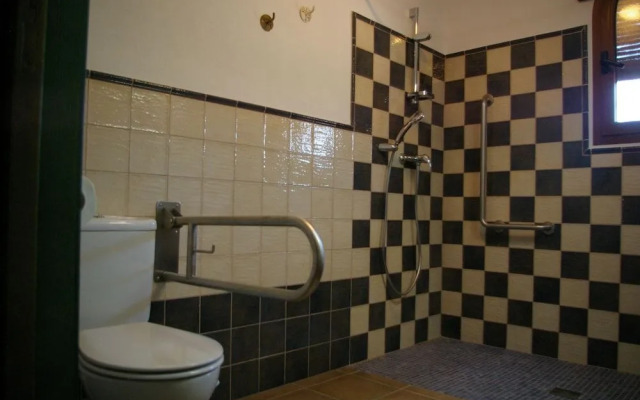 Hostal y Apartamento Rural Los Naranjos