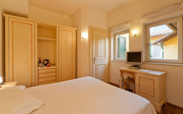 Palazzo Trevi Charming House