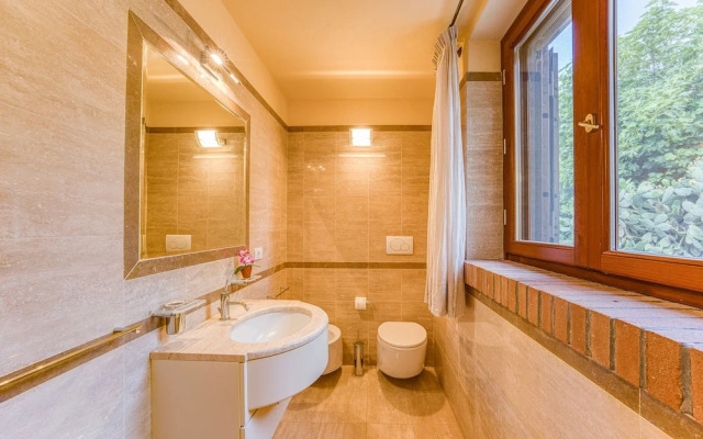 Pool Villa Angela Whirlpool