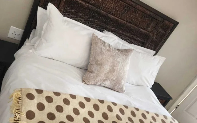 Room-khutsong Apartmentss