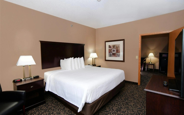 Cobblestone Inn & Suites - Denison Majestic Hills