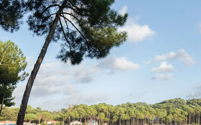 Résidence Hôtelière les Acanthes