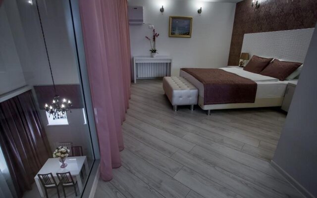 Amulet cozy hotel chain