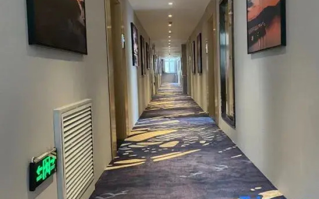 Rest Hotel (Harbin Yongtaicheng)