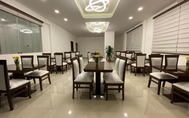 Hotel Innova