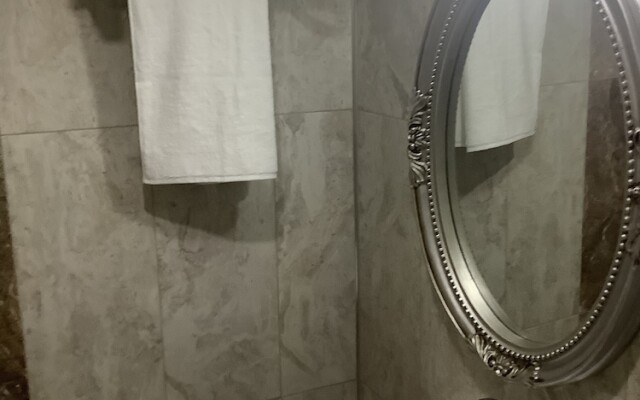 Atlihan Plus Hotel