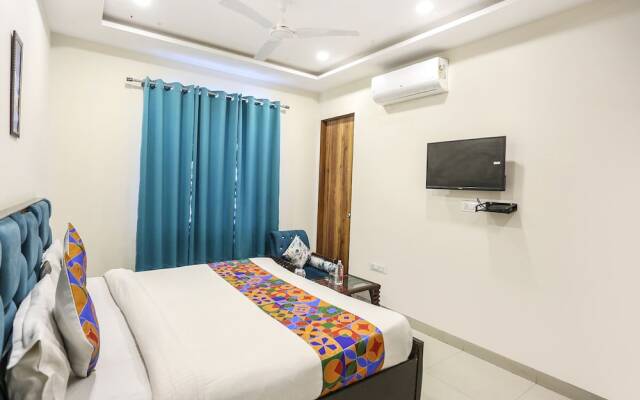 Fabhotel Shiv Rachna