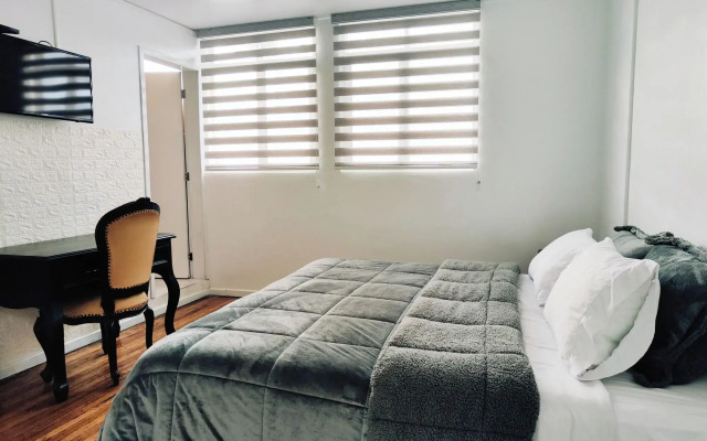 Hotel Muros Quito