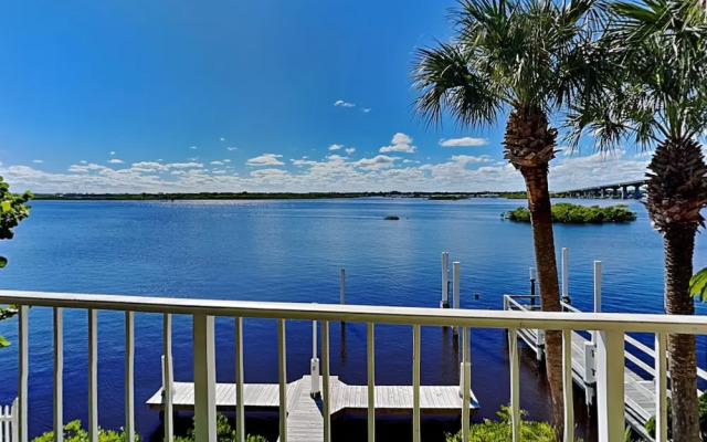 Intercoastal Dreams 201