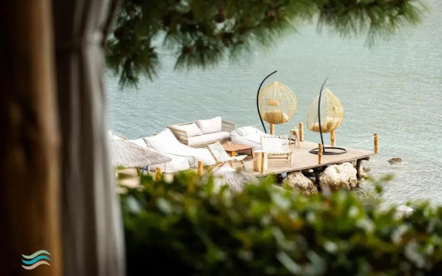 Plataria Seaside Resort
