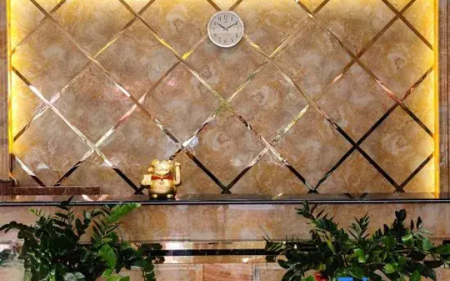Haohai Qingyun Hotel (Zhanjiang Chikan Old Street)