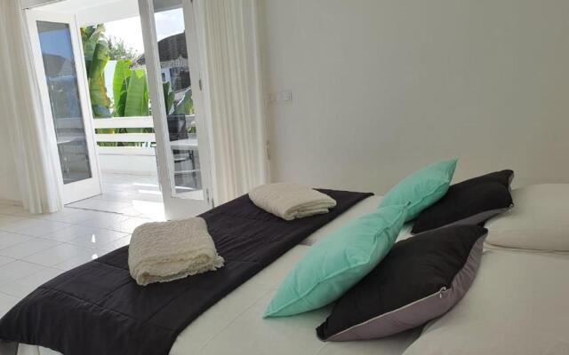B2 APARTMENT with Balcony at JAN THIEL Curacao