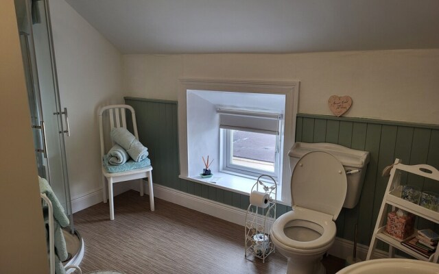 Charming 2-bed Apartment in Donegal Town Centre