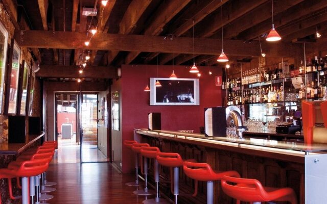 The Henry Jones Art Hotel