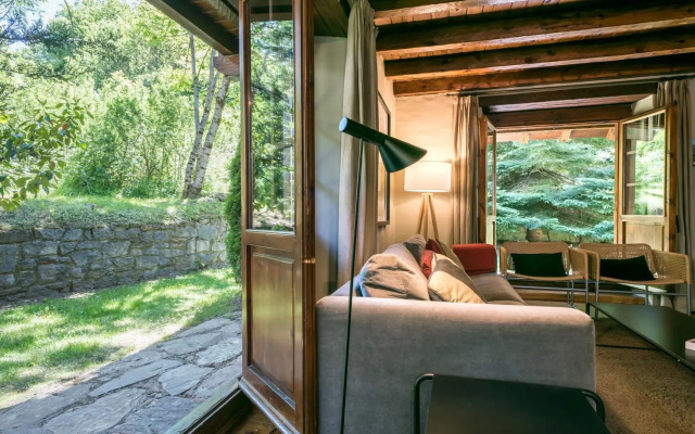 Casa Es Pletieus by Totiaran