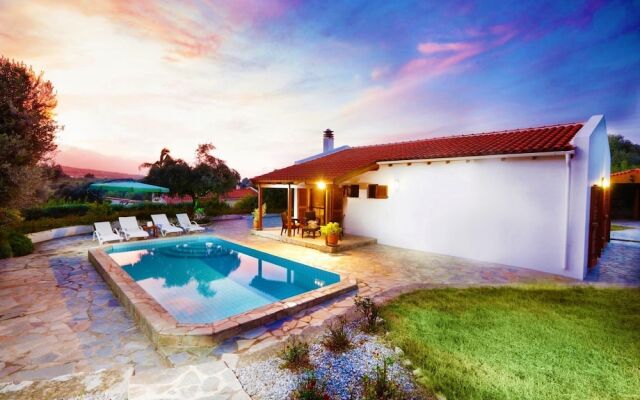 disCrete Villa Arete