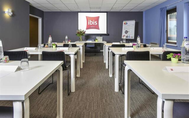 ibis Charleroi Airport Brussels South