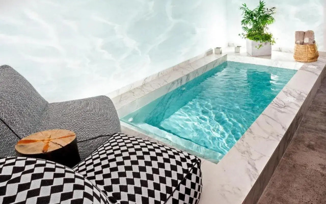Santorini Soul Villas