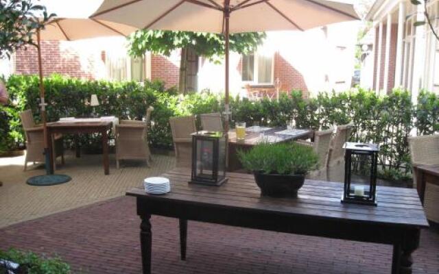 Auberge aan het Hof