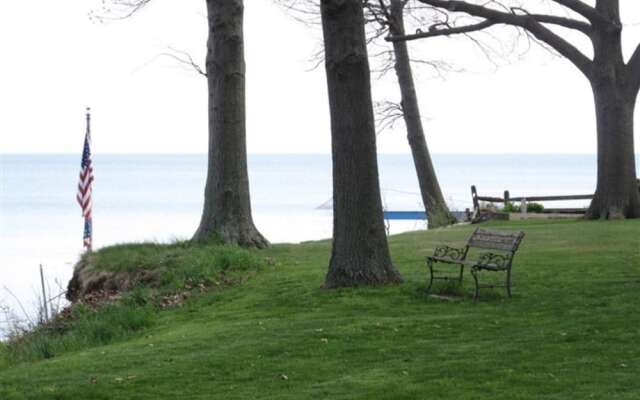 The Birdhouse Bed & Breakfast