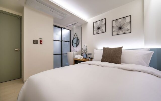 Pyeongtaek Belle Hotel