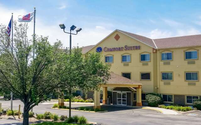 Comfort Suites Omaha