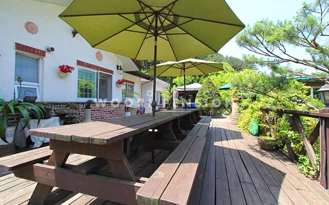 Gapyeong Dumae Pension