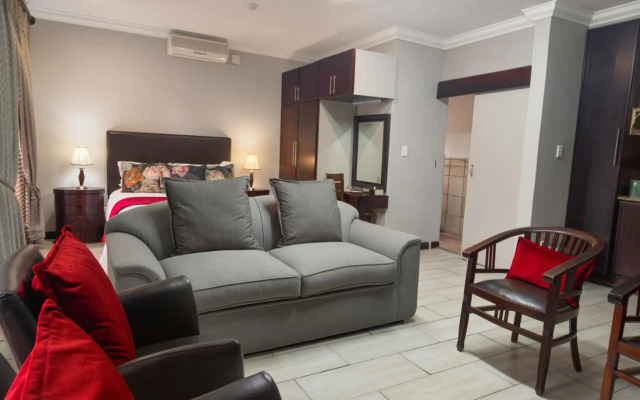 InnJoy Boutique Hotel