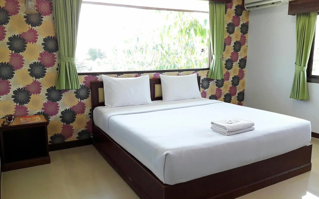 Fah Pround Fon Hotel