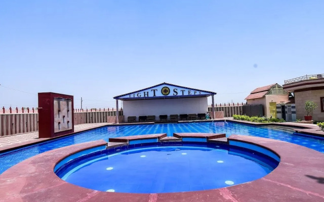 Eight Steps Resort By OYO Rooms