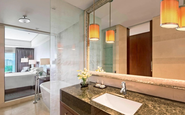 Manila Marriott Hotel at Newport World Resorts
