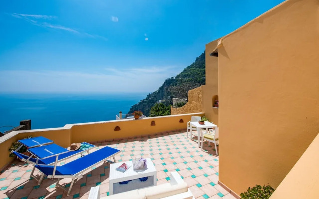 Estate4home - Chiesa Nuova Piccolo