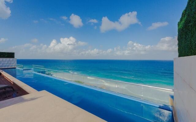 Isla 33 - One Bedroom Villa 2305