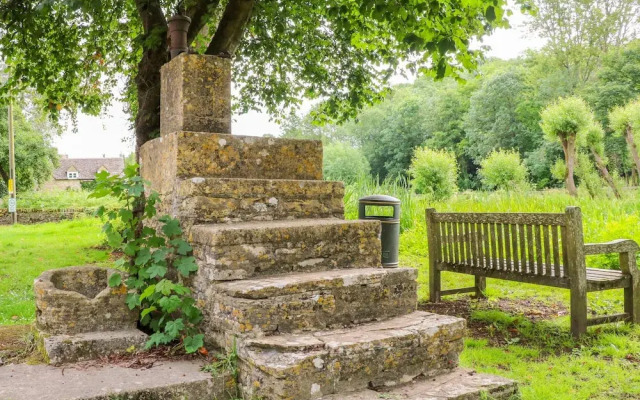 Rood Cottage