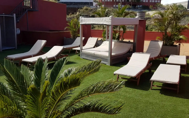 Hotel Apartamentos El Galeón