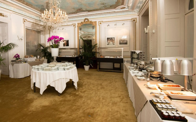 Hotel Des Trois Couronnes
