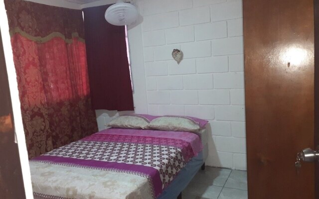 Hostal Claris