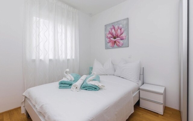 Nice Home in Crikvenica With Wifi and 3 Bedrooms