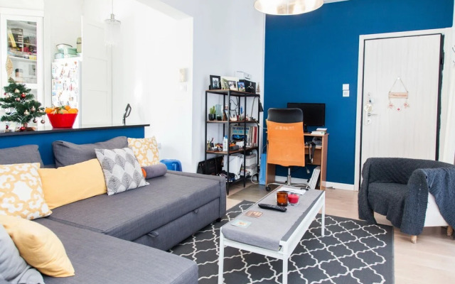 Cozy apt in Central Athens with view