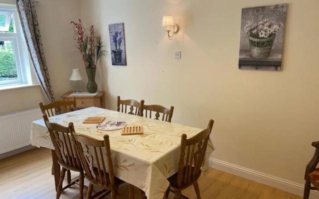 Hazelbrook Self Catering - Maximum 6 Persons
