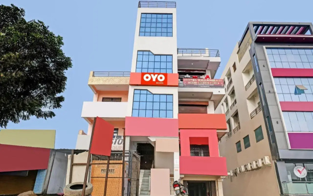 Oyo Flagship 806669 Hotel Kadambari