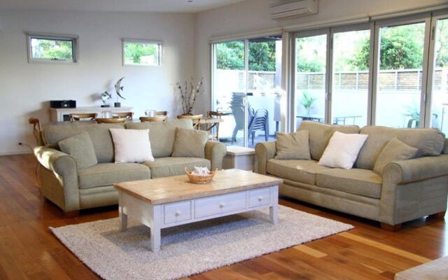 La Mer – Centrally Located – Free Wifi