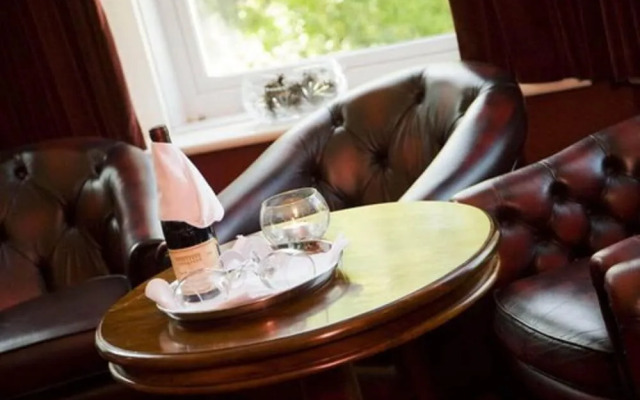 Bourne Hall Country Hotel