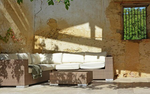 Lovely Holiday Home With Private Pool in Campagne-d'armagnac