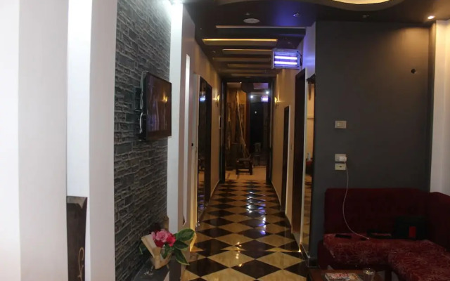 Family Palace Hotel