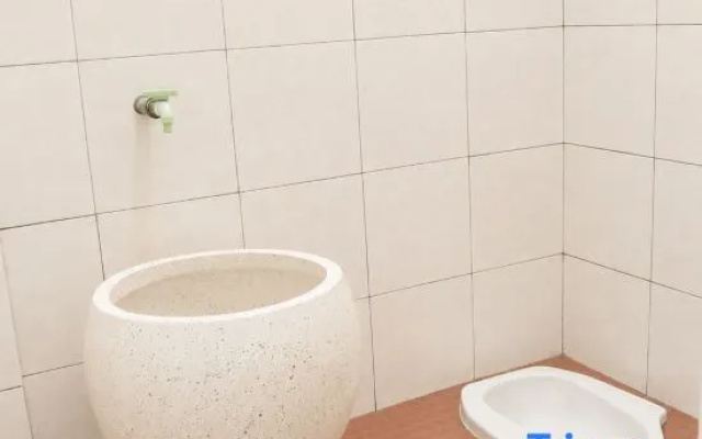 Penginapan Exclusive Arlena – Bathroom – Sleman