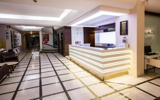 Derici Hotel